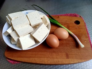 香煎孜然豆腐的做法 步驟4