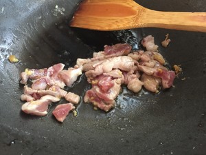 青椒肉絲炒飯的做法 步驟4