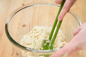 芝香花椰菜的做法 步驟2