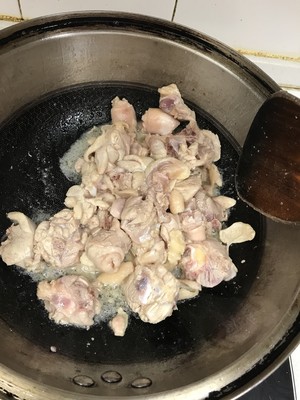 咖哩飯、雞肉咖哩、便當飯配菜，詳細版咖哩雞的做法 步驟6