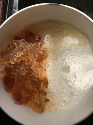 桃膠皂角米雪燕羹（養顏美容）的做法 步驟4