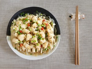 【0失敗低脂減肥餐】蒜蓉粉絲金針菇龍利魚/巴沙魚的做法 步驟7