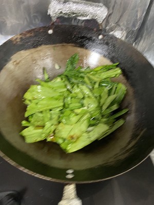 蠔油蒜蓉油麥菜的做法 步驟7