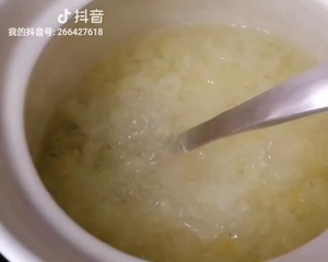 丑耳蓮子紅棗美顏羹的做法 步驟3