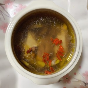 養生美容魚膠雞湯的做法 步驟6