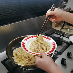 不輸西餐廳的                   奶油蘑菇意面的做法 步驟11