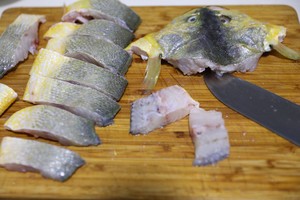 蒜仔焗黃魚 紅燜羊肉煲～北鼎琺瑯鑄鐵鍋食譜的做法 步驟6