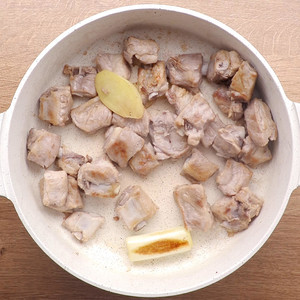 冬瓜排骨湯的做法 步驟3