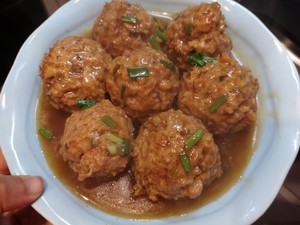 紅燒獅子頭四喜丸子的做法 步驟14