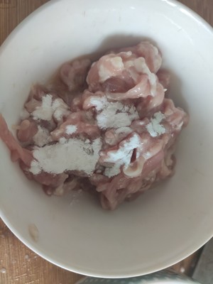 青椒肉絲的做法 步驟2
