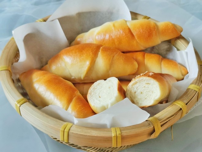 超級柔軟的咸口小餐包—日式鹽面包的做法